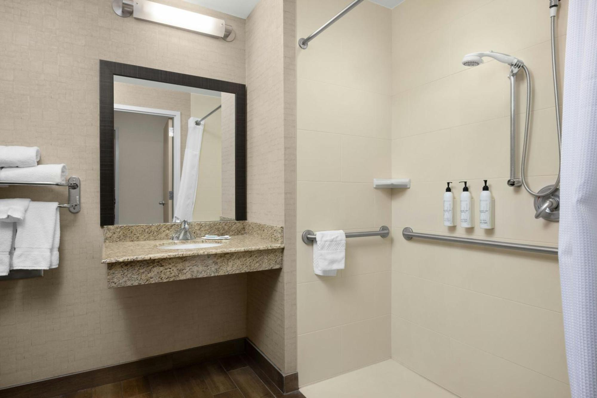 Fairfield Inn & Suites By Marriott Moscow Exterior photo